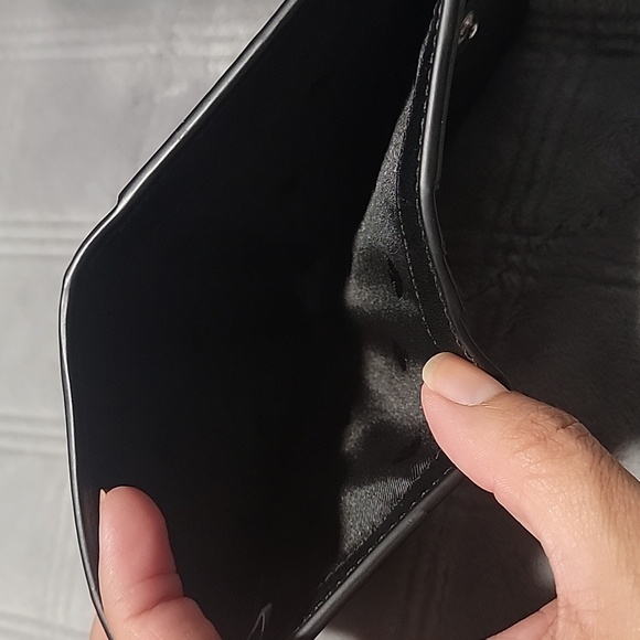 Kate Spade Wallet - Picture 3 of 5